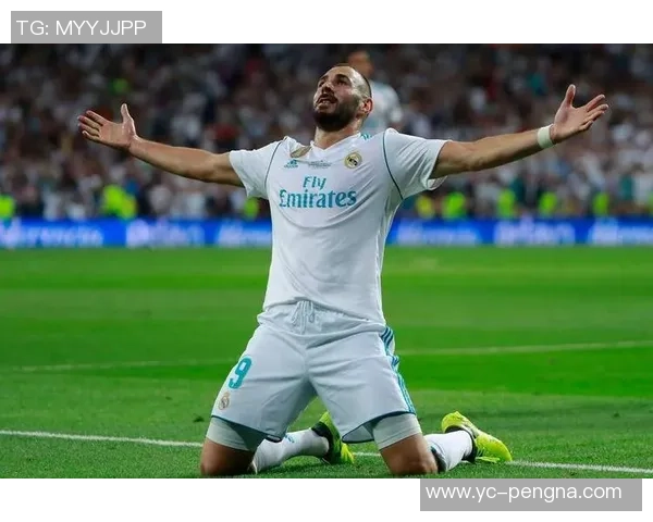 俄罗斯足球队17号球星展现无与伦比的技艺与领导力助力球队再创辉煌